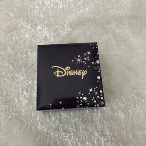 Disney Bowtiful Minnie 14K  Gold Flash Plated Earrings Set NIB